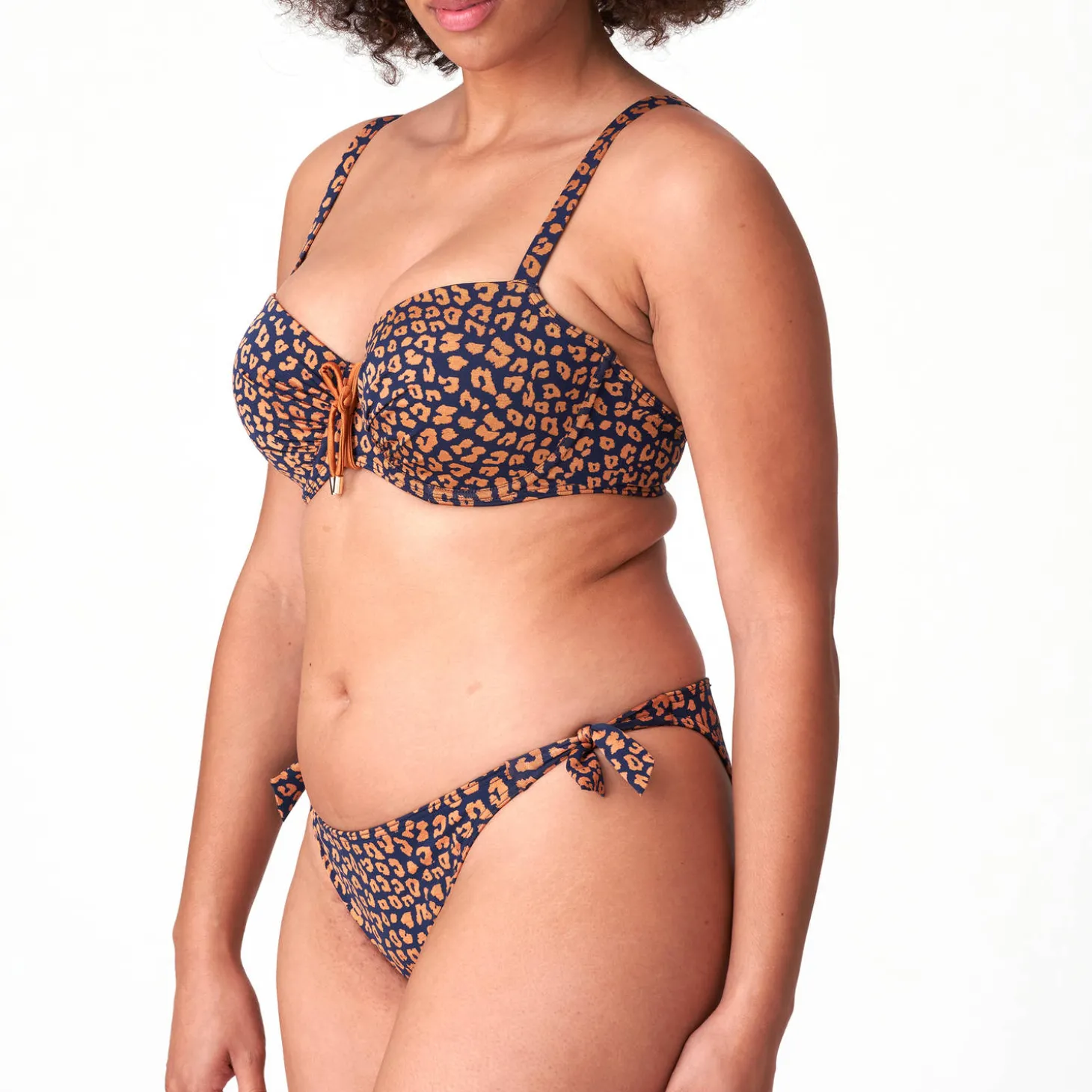 Bas De Maillot De Bain Slip Noue