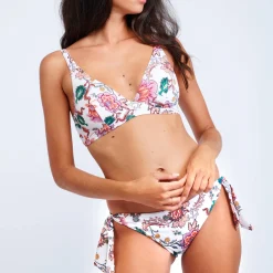 Bas De Maillot De Bain Slip Ficelles Juste