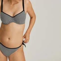 Bas De Maillot De Bain Slip Ficelles