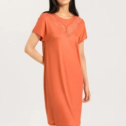 Chemise De Nuit