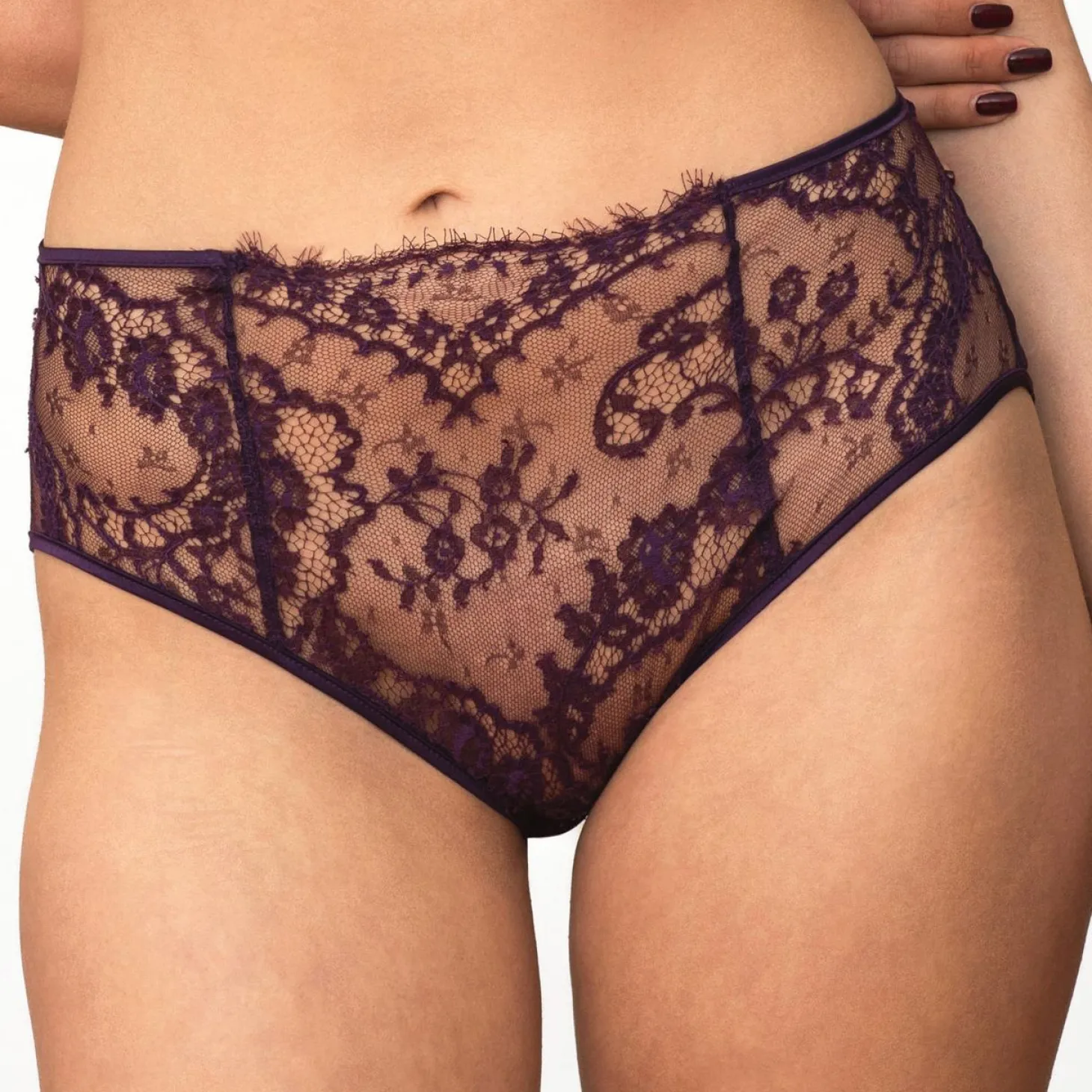 Culotte Haute Ouverte En Dentelle