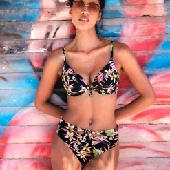 Haut De Maillot De Bain Coques Plongeant