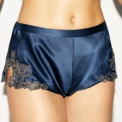 Short En Soie