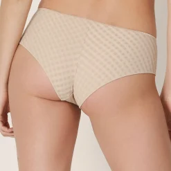 Shorty Echancre