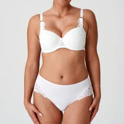 Shorty En Dentelle