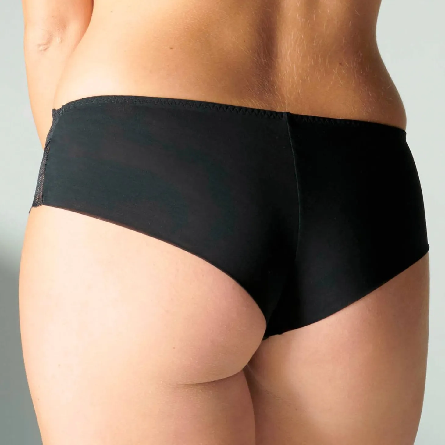 Shorty En Dentelle