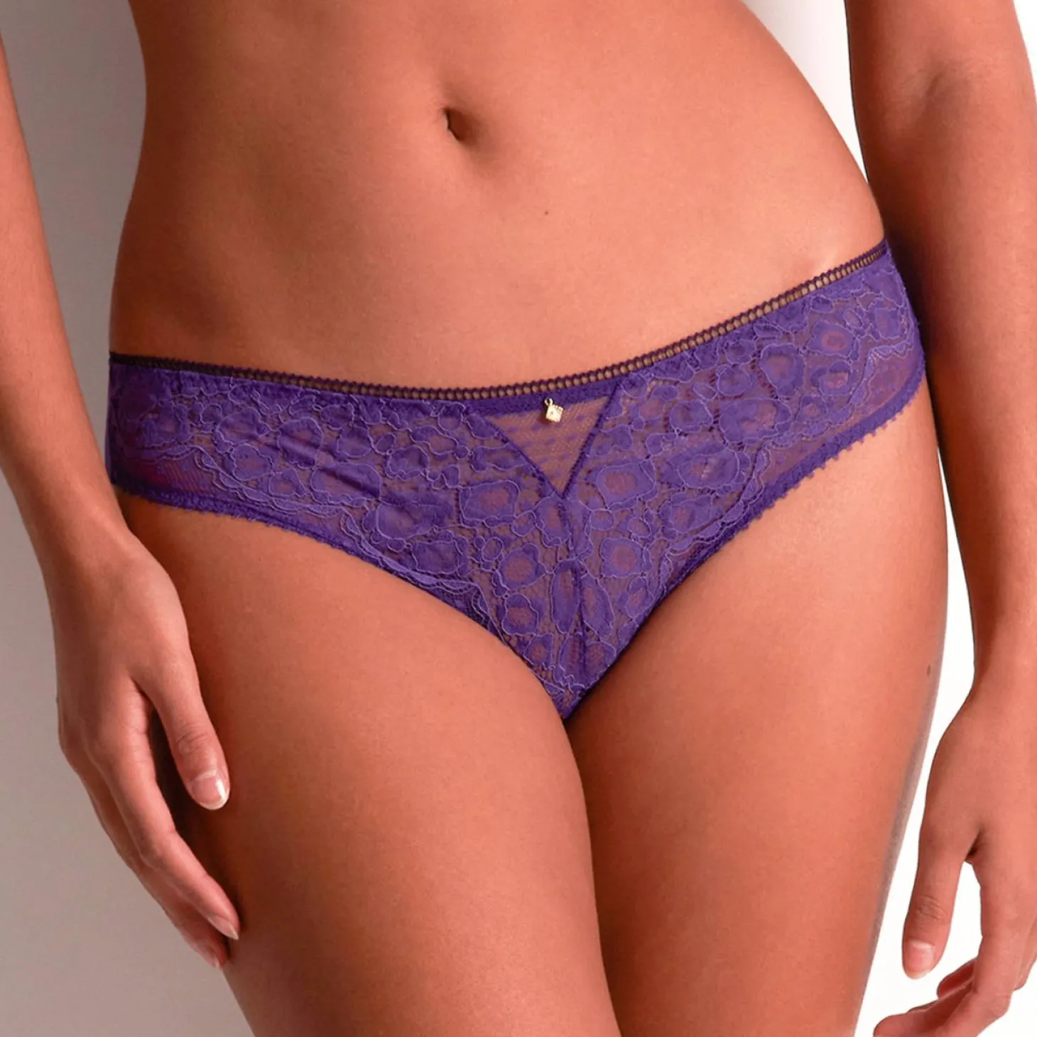 Slip Brésilien En Dentelle