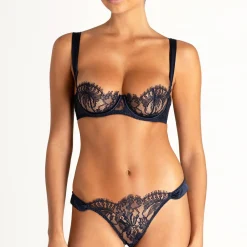 Slip Brésilien En Dentelle
