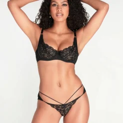 Slip Ouvert En Dentelle