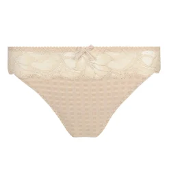 String Dentelle