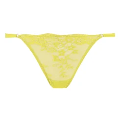 String En Dentelle