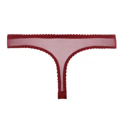String En Dentelle