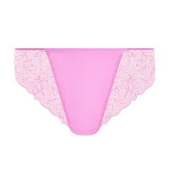 String En Dentelle