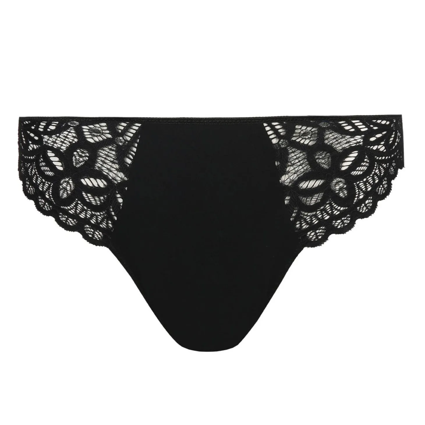 String En Dentelle