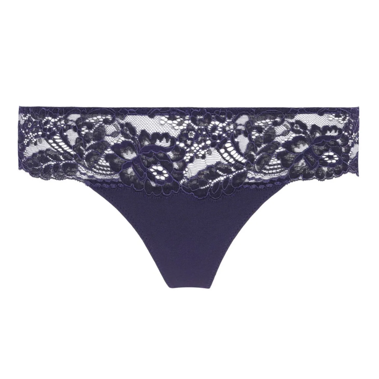 String En Dentelle