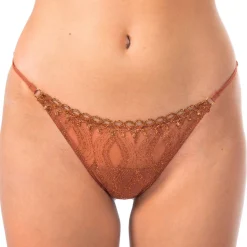String Ficelles