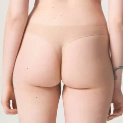 String Invisible