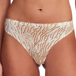 String Invisible