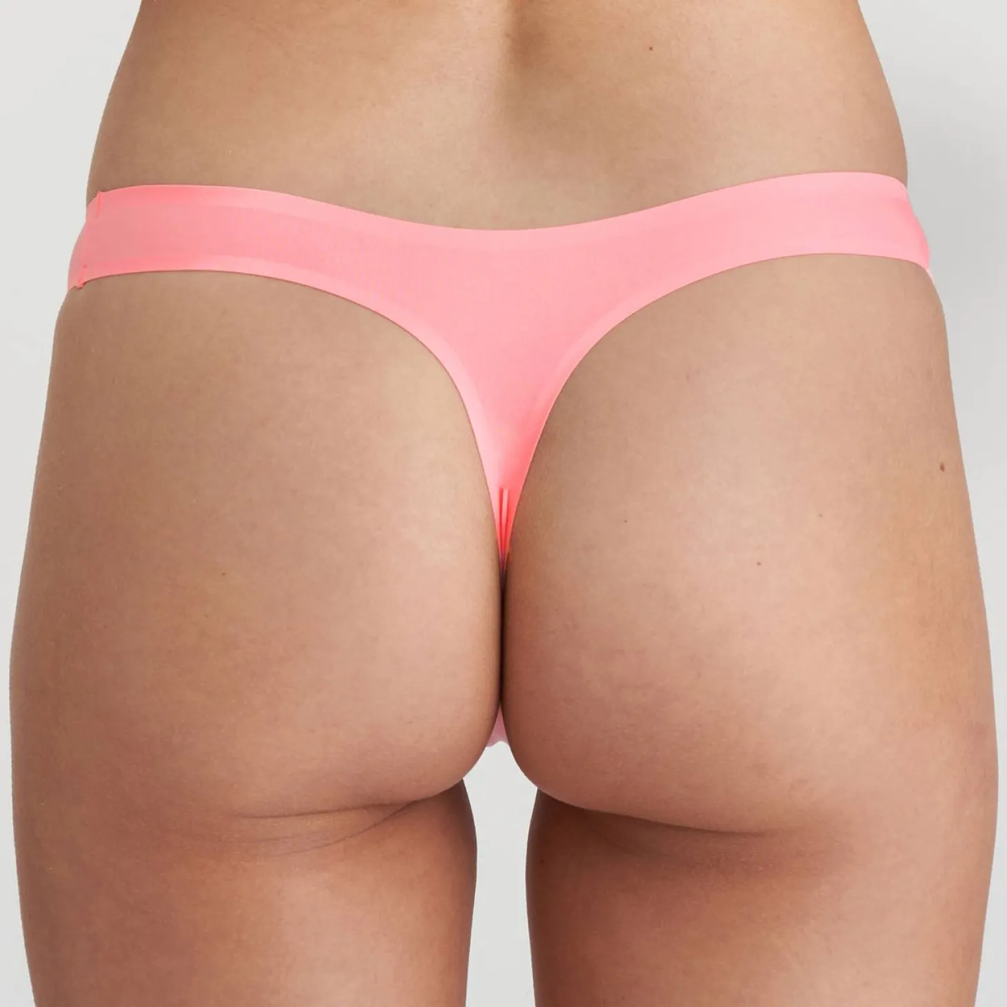 String Invisible