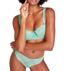 Tanga En Dentelle