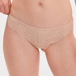 Tanga En Dentelle