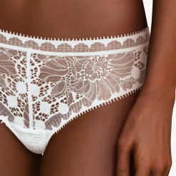 Tanga En Dentelle